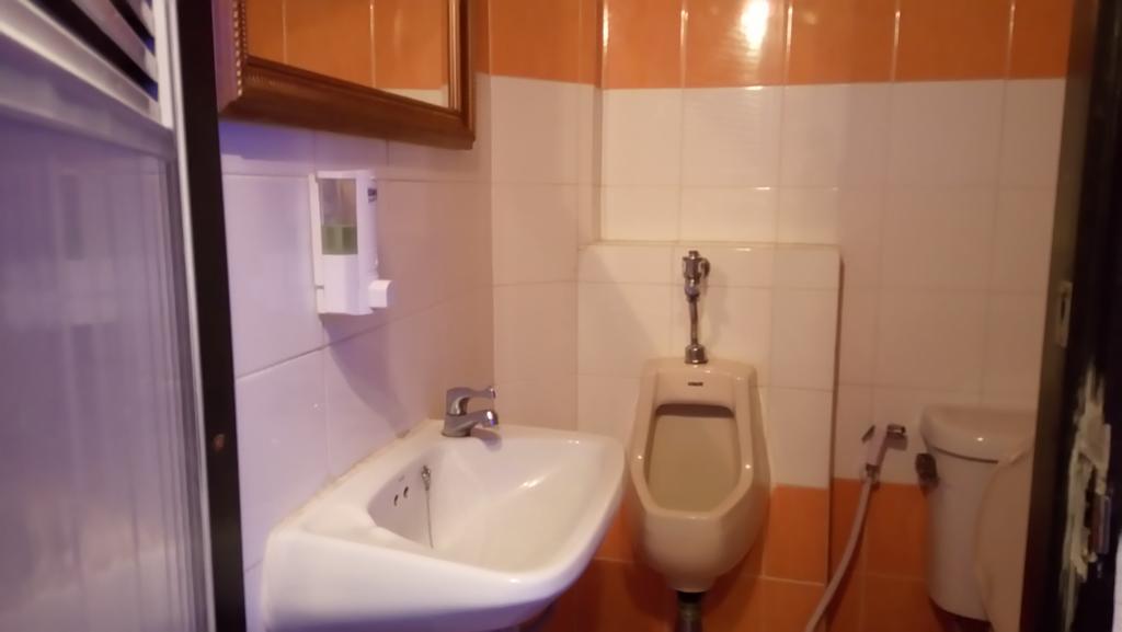 E&G Guest House 曼谷 外观 照片