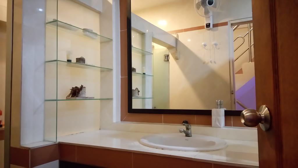 E&G Guest House 曼谷 外观 照片