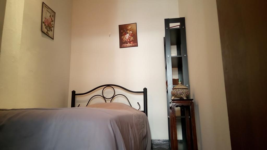E&G Guest House 曼谷 外观 照片